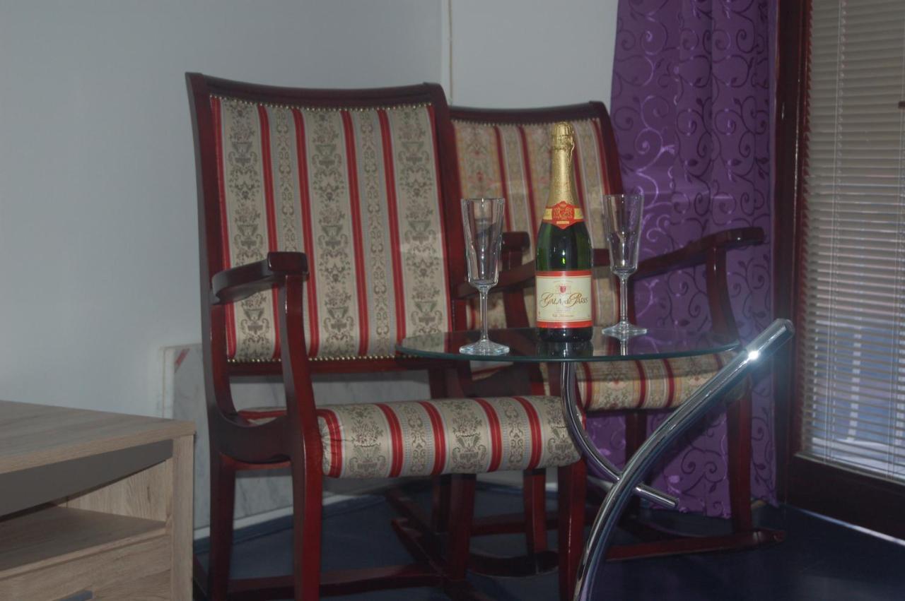 Ni Apartmani Marios מראה חיצוני תמונה